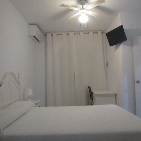 Hostal Andalucia Almuñécar 외부 사진
