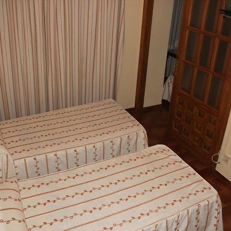 Hostal Andalucia 호텔 Almuñécar 객실 사진