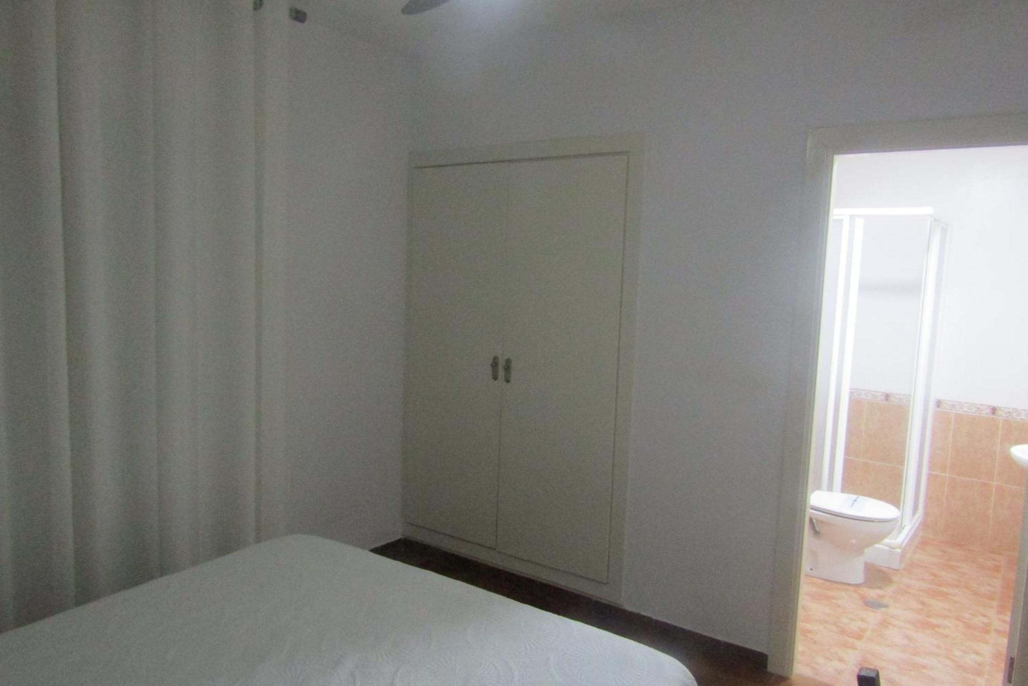 Hostal Andalucia Almuñécar 외부 사진