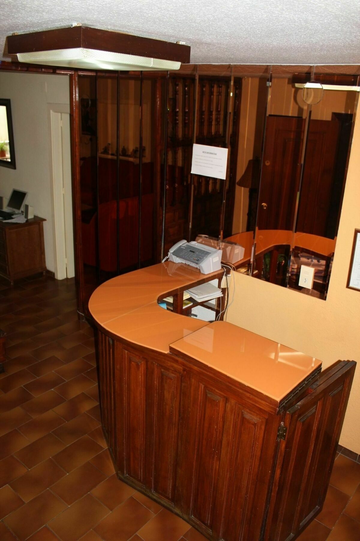 Hostal Andalucia Almuñécar 외부 사진